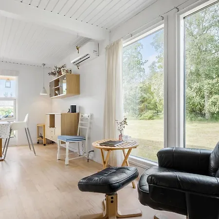 Feriehus Pet Friendly In Sjaellands Odde *