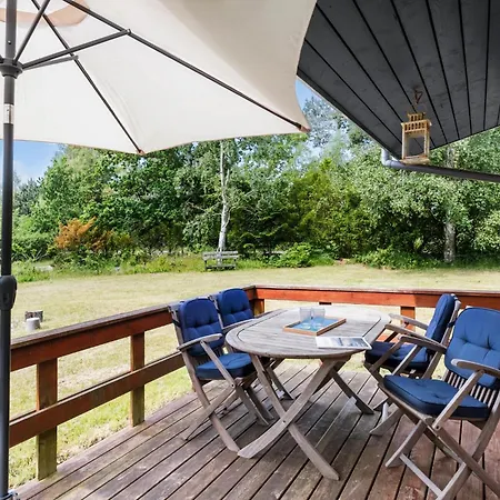 Pet Friendly In Sjaellands Odde Hébergement de vacances Yderby